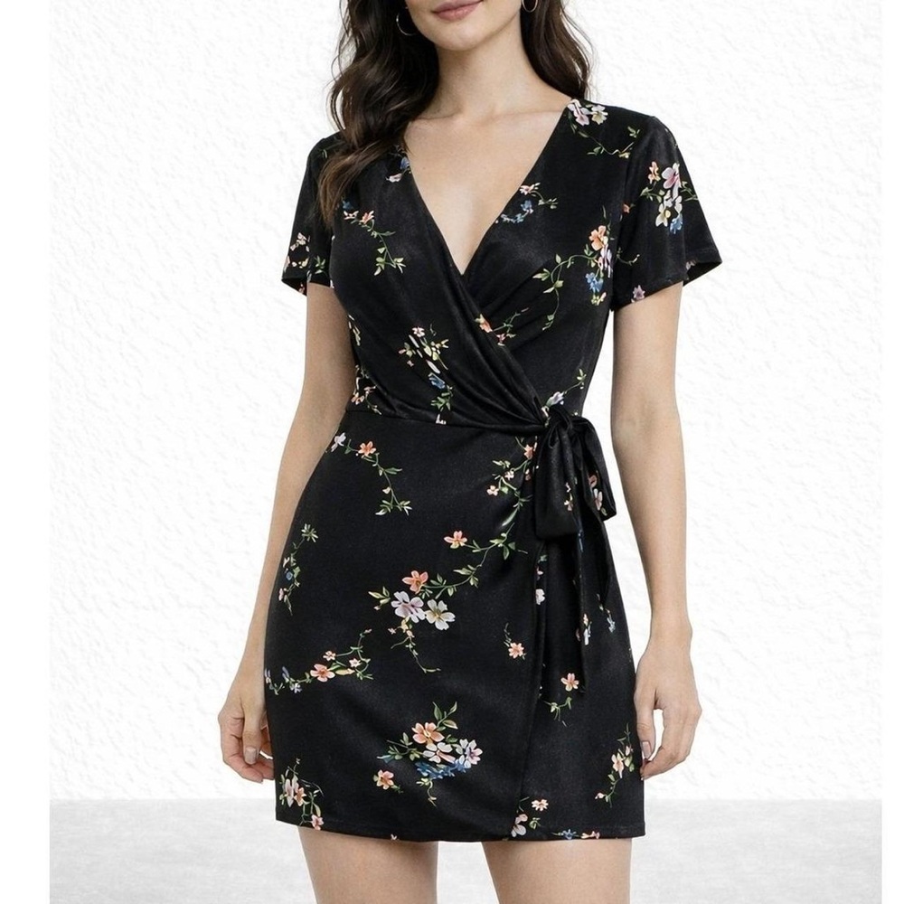 Urban Outfitters Wrap Dress Velvet Medium